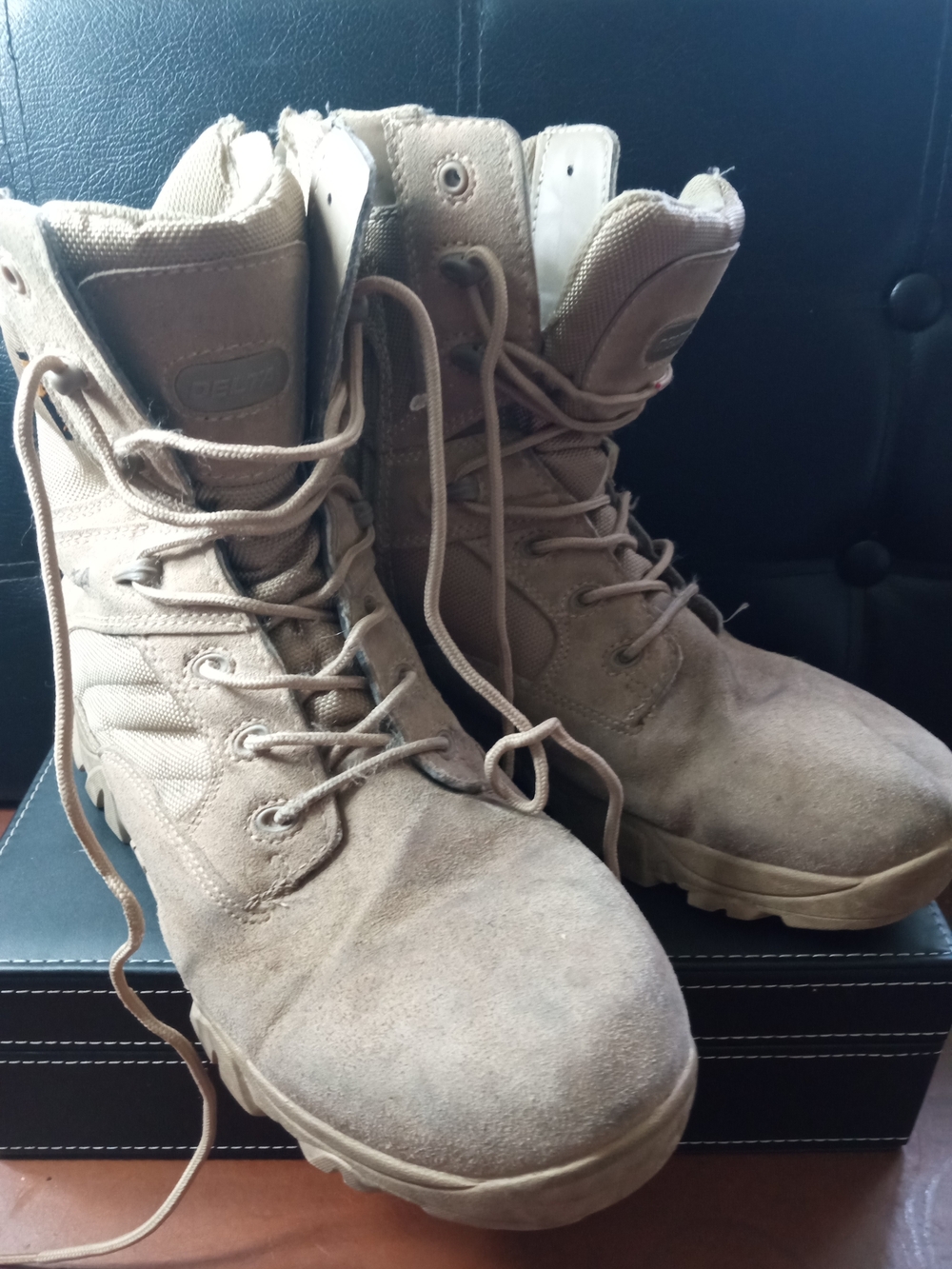 Men's Tactical Lace-Up Boots in Tan - Rugged Field Style